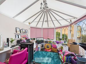 Photo 21- click for photo gallery